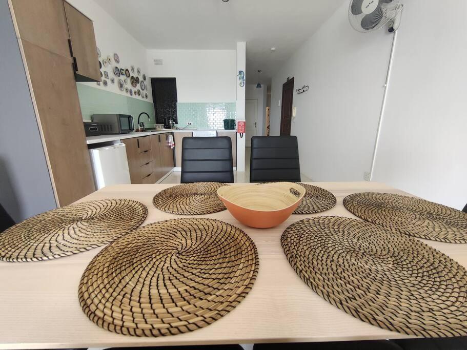 Seaside Serenity - A Lovely Apartment With Views Mellieħa Buitenkant foto